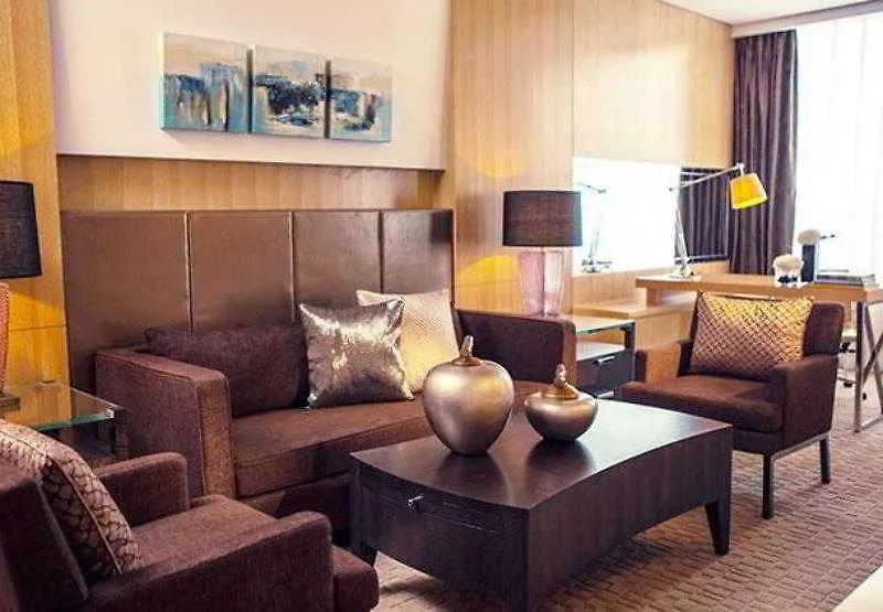 Renaissance Shanghai Caohejing Hotel