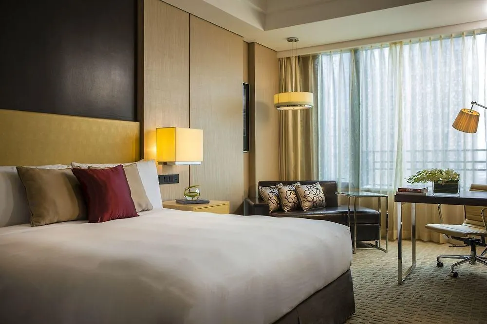 Renaissance Shanghai Caohejing Hotel
