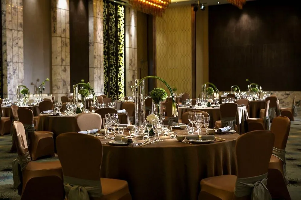 Renaissance Shanghai Caohejing Hotel